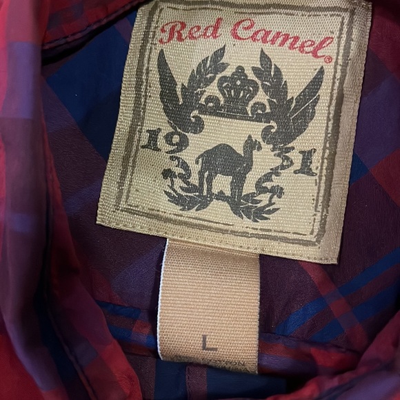 Red Camel Button Up - Picture 4 of 5